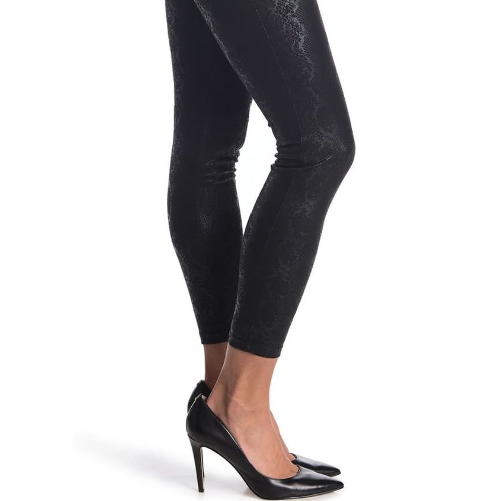 Catwalk Studio Snake Patterned Leggings
